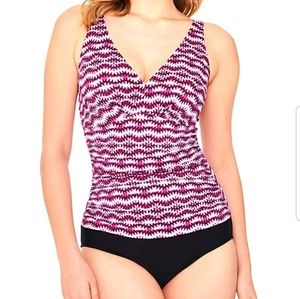 Swim Solutions Spring Play V-Neck Side One Piece 8